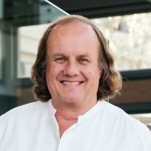 Gordon_Hooper_Bateleur_Market_Research_Specialist